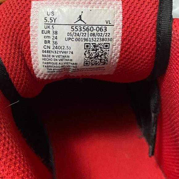 Nike Air Jordan 1 Low Retro White Toe - Picture 5 of 5